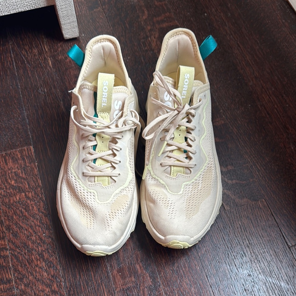 Kinetic Breakthru Day Lace Sneaker